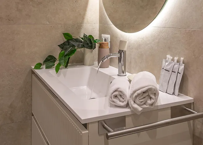 Iflat Modern & Comfortable In Trastevere Apartment Rom